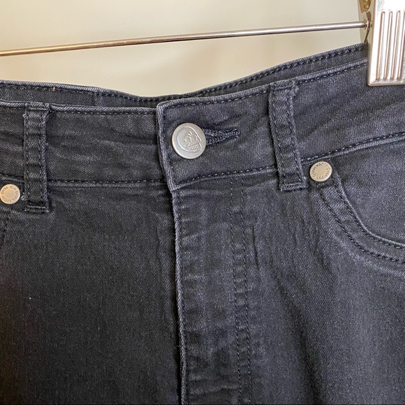 Black High Spray Skinny Jeans Stretch, Revolve ASOS, Size S - Picture 10 of 15